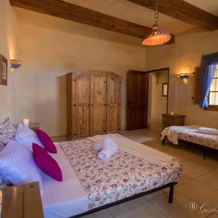 Holiday home Ta Guzeppi