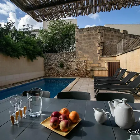 Ta Guzeppi Tatil Evi Xagħra